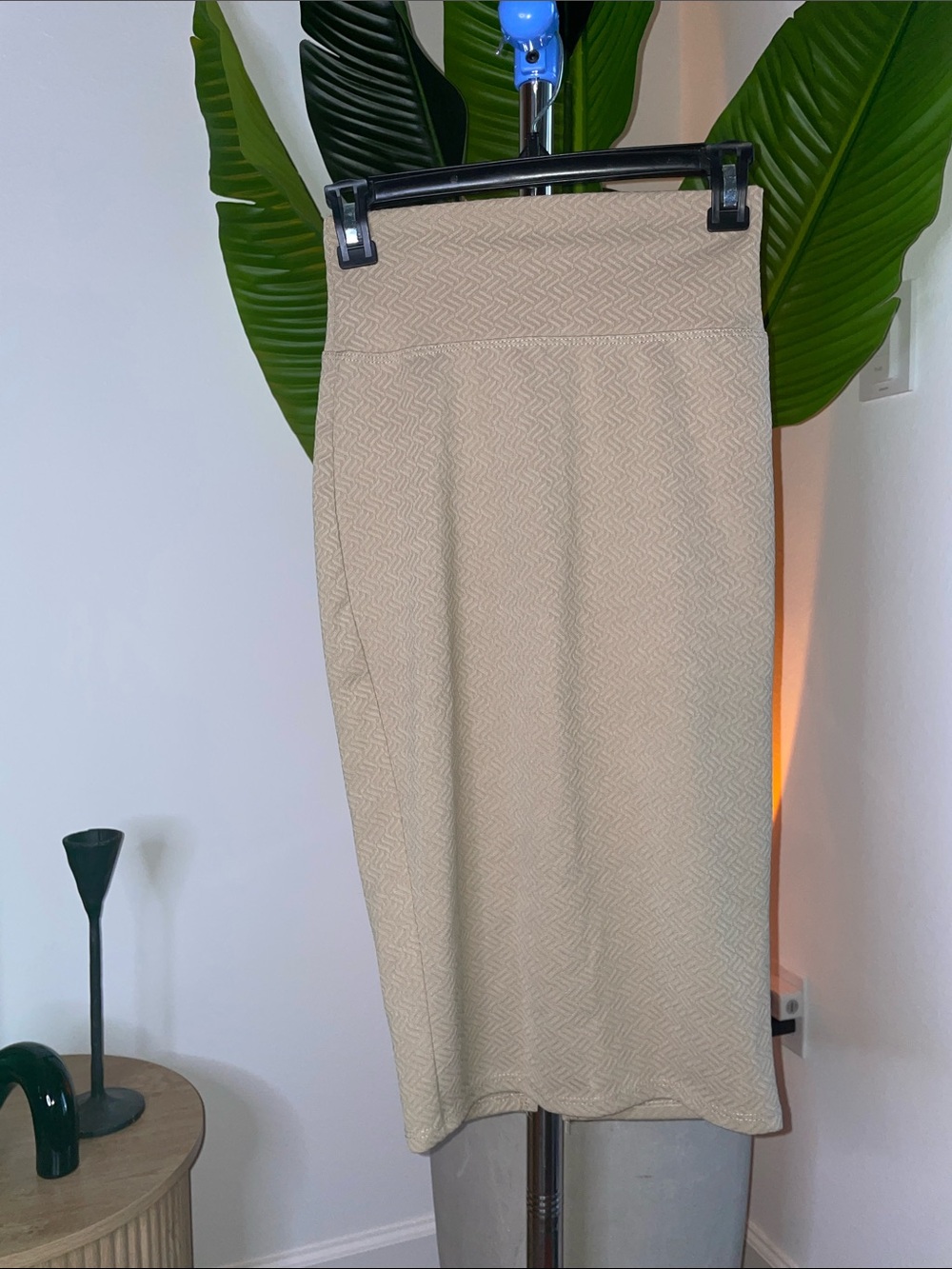Beige Textured Midi Pencil Skirt - Sleek Everyday Style